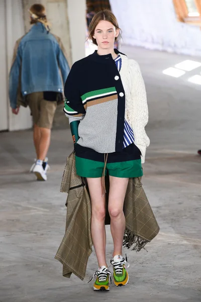 Look 27